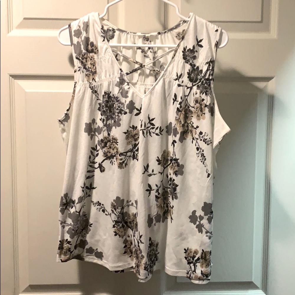 Maurice’s Floral Top